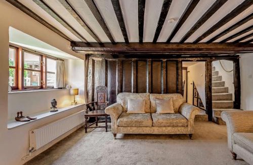 Kingswear House | 3 Bed in Bishops Tawton 75872