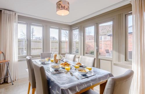 Deepdale House | 3 Bed in Burnham Deepdale KT045