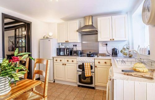 Dre-fach Felindre House | 3 Bed in Cenarth 79198