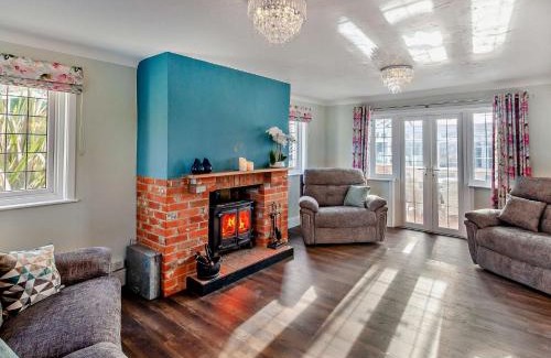 Ventnor House | 3 Bed in Chale 94165