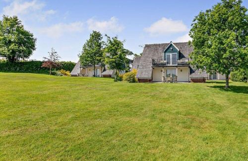 Broadwoodkelly House | 3 Bed in Crediton WAIE4