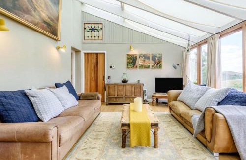 Litton Mill House | 3 Bed in Cressbrook 96211