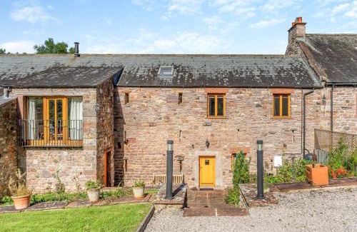 Colby House | 3 Bed in Eden Valley 93200