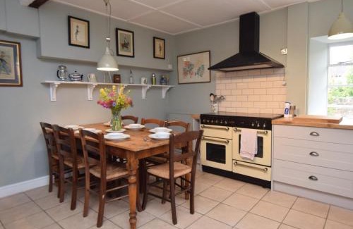Muchelney House | 3 Bed in Langport 75576