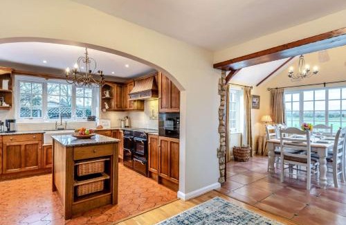 Washingborough House | 3 Bed in Lincoln 90396