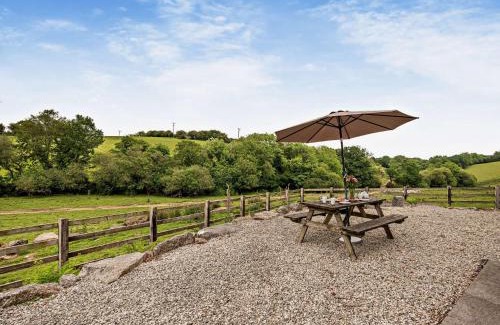 Fivelanes House | 3 Bed in Liskeard OLDOA