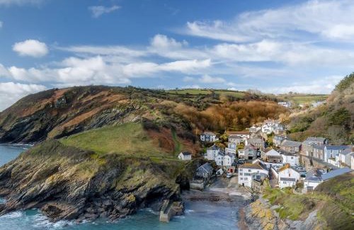 Portloe House | 3 Bed in Portloe 87260
