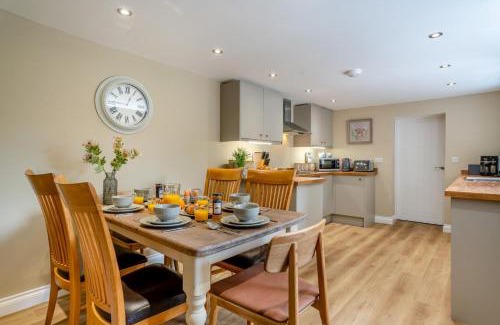 Reeth House | 3 Bed in Reeth oc-l32438