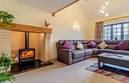 Repps with Bastwick House | 3 Bed in Repps with Bastwick 94054