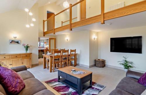 Repps with Bastwick House | 3 Bed in Repps with Bastwick 94054