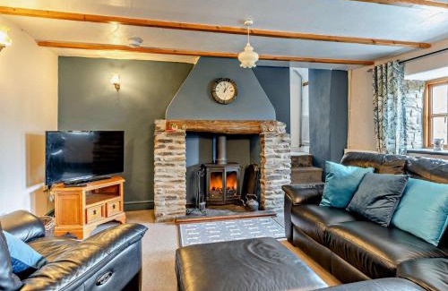 Llandysul House | 3 Bed in Rhydlewis 94117