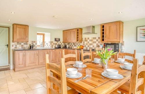Shorwell House | 3 bed in Shorwell 74209