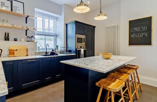 Tregaron Apartment | 3 Bed in Tregaron 91689
