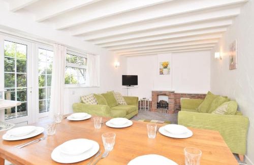 Westleigh House | 3 Bed in Westward Ho 46837