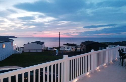 Eyemouth House | 3-Bed Lodge with SeaView-Fireplace-Garden-FreeP