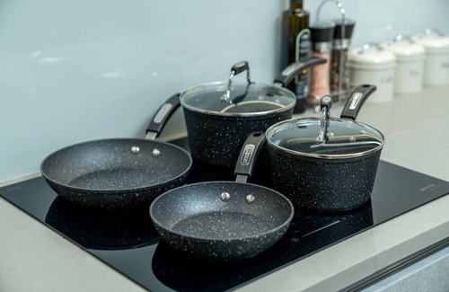 North Finchley Apartment | 3 bed LuxApartment-FreeParking