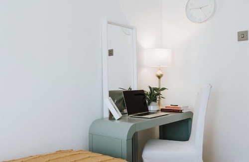 Preston House | 3 Bed - Modern Comfortable Stay - Preston City Centre