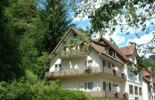 Schoenmuenzach Cottage | 3-bed room 1 - Adieu Everyday life: Pension Oesterle in the Black Forest