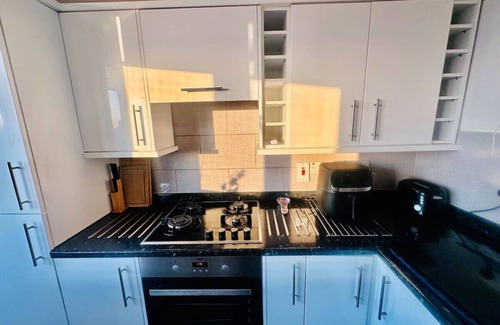 Southwark Apartment | 3 bed Sky apartment SE15Peckham