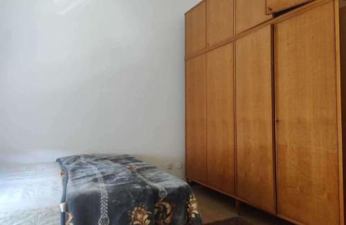 Rosora Apartment | 3 bed - Sleeps 6 - Mountain View - Parking - Pets