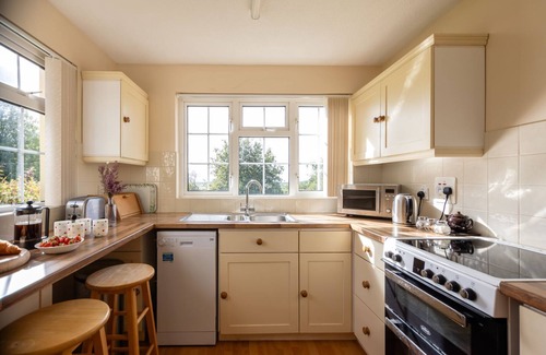 Braunton House | 3 Bed with large garden & sea views near Saunton
