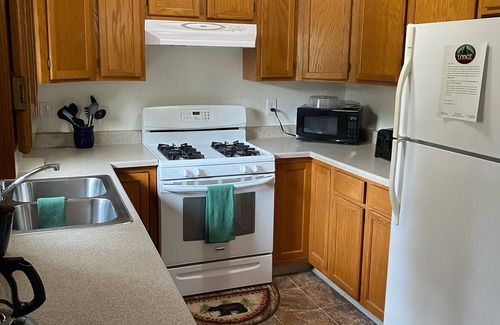 Ridgeway Condo | 3 Bedroom, 1 Bath Peaceful Lodge Just Minutes From The Kenai River and Soldotna!