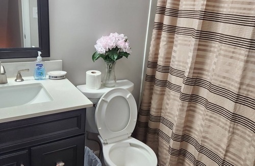 Kettering Apartment | 3 bedroom 2.5 bathroom 2 floor duplex duplex in the heart of kettering.