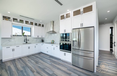 Long Key House | 3 Bedroom/2.5 Bathroom Layton Home with Pool & Dockage