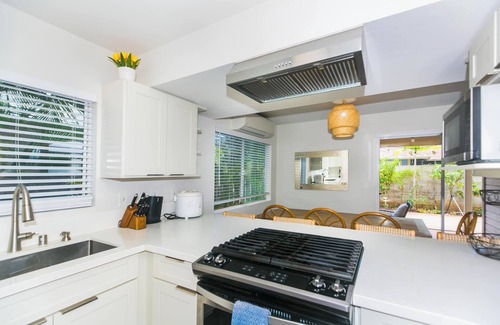 Kapolei House | 3 bedroom, 2.5 baths, AC and newly remodeled home