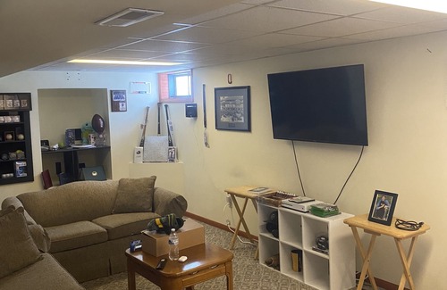 Oshkosh House | 3 bedroom/2 bath home; close to EAA. Large kitchen and outside deck area.