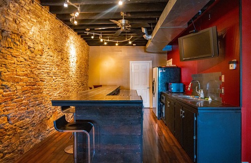 Triumph Apartment | 3 Bedroom 2 bath. Living space and kitchen.