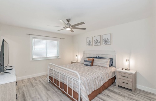 Coppell House | 3 Bedroom 2 Bath Professionally Hosted