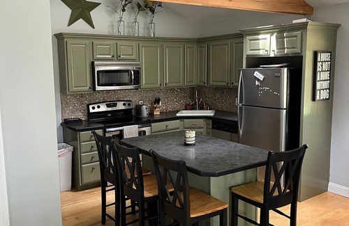 Center Ossipee House | 3 bedroom, 2 Baths, 8 Sleeps, detached bunk house, open boat slip