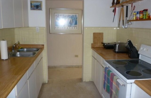 Ocean Park Apartment | 3 Bedroom, 2 Bath with large balcony near beach and Park