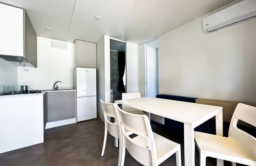 Lido Adriano House | 3 bedroom, 2 bathroom mobile home with veranda, terrace, in Punta Marina camping