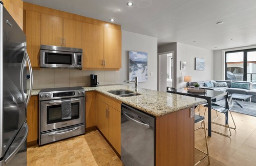 Sicamous Condo | 3 bedroom, 2 bathroom condo on Mara Lake with Pool and Boat Slip