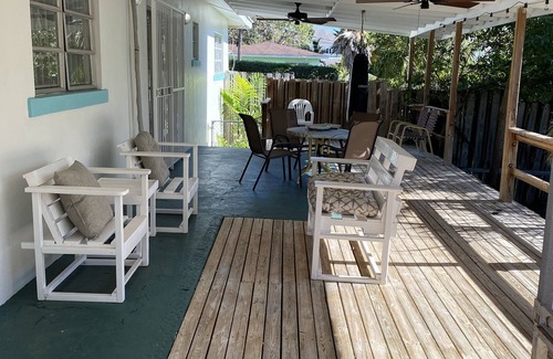 Nassau House | 3 Bedroom, 2 bathroom family home in quiet residential area.