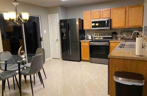 Wetmore House | 3 bedroom 2bath by JW Marriott 281 TPC fenced yard
