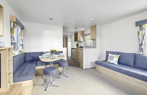 Weymouth House | 3 Bedroom (8 person) Haven Littlesea, Caravan