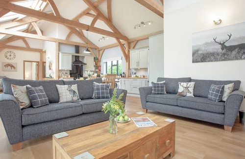 Crediton Cabin | 3 bedroom accommodation in Stockleigh Pomeroy