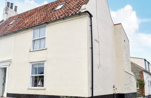Wells-next-the-Sea Cottage | 3 bedroom accommodation in Wells-next-the-Sea