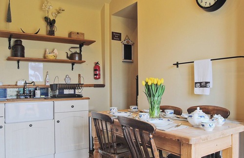 Wall-under-heywood Cottage | 3 bedroom accommodation in Broome Chatwall, near Church Stretton