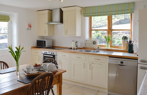 Gwynedd- Snowdonia Cottage | 3 bedroom accommodation in Llanrwst, near Betws-y-Coed