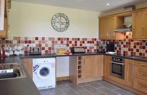 Llanwrthwl Cottage | 3 bedroom accommodation in near Llanwrthwl, Powys