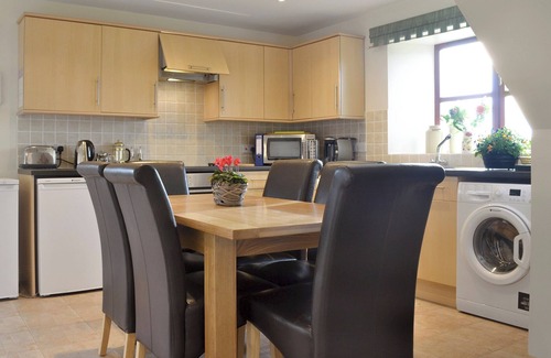 East Horrington Cottage | 3 bedroom accommodation in North Wootton, near Wells