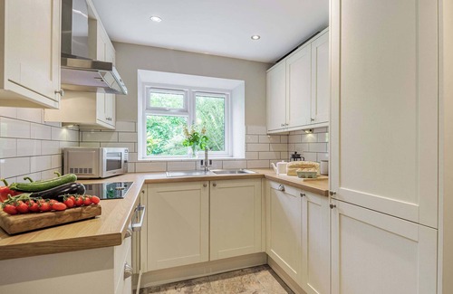 Little Hayfield Cottage | 3 bedroom accommodation in Disley, near Macclesfield