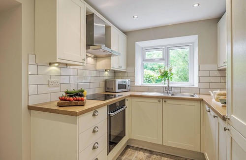 Little Hayfield Cottage | 3 bedroom accommodation in Disley, near Macclesfield