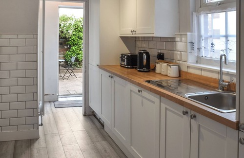 Caister-on-Sea Cottage | 3 bedroom accommodation in Caister on Sea