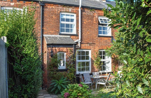 Caister-on-Sea Cottage | 3 bedroom accommodation in Caister on Sea