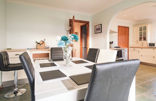 Cromarty Firth Cottage | 3 bedroom accommodation in Invergordon, near All Black Isle